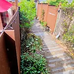 Aubance Dans Charmante Longere Avec Piscine En Partage Σπίτι διακοπών Les Garennes-Sur-Loire