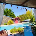Σπίτι διακοπών Aubance Dans Charmante Longere Avec Piscine En Partage