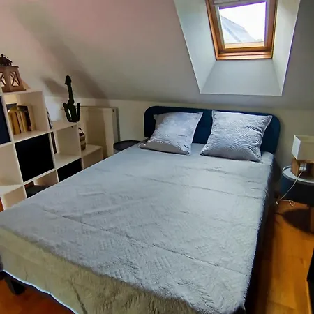 Aubance Dans Charmante Longere Avec Piscine En Partage Les Garennes-Sur-Loire