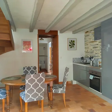 Aubance Dans Charmante Longere Avec Piscine En Partage Holiday home