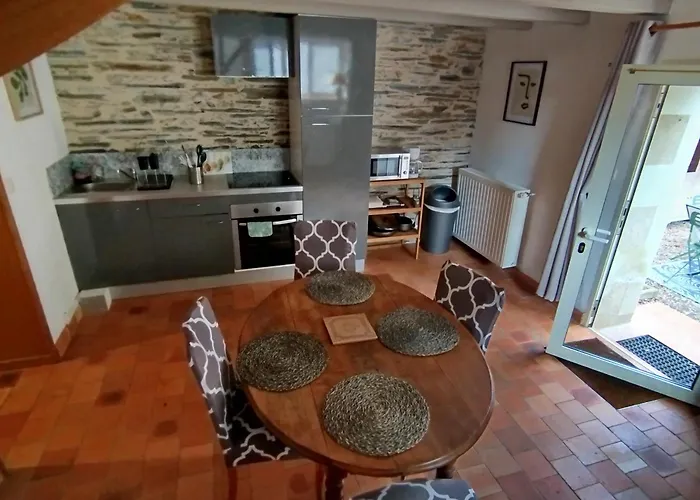 Aubance Dans Charmante Longere Avec Piscine En Partage * Les Garennes-Sur-Loire