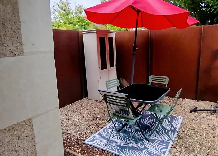 Aubance Dans Charmante Longere Avec Piscine En Partage Les Garennes-Sur-Loire